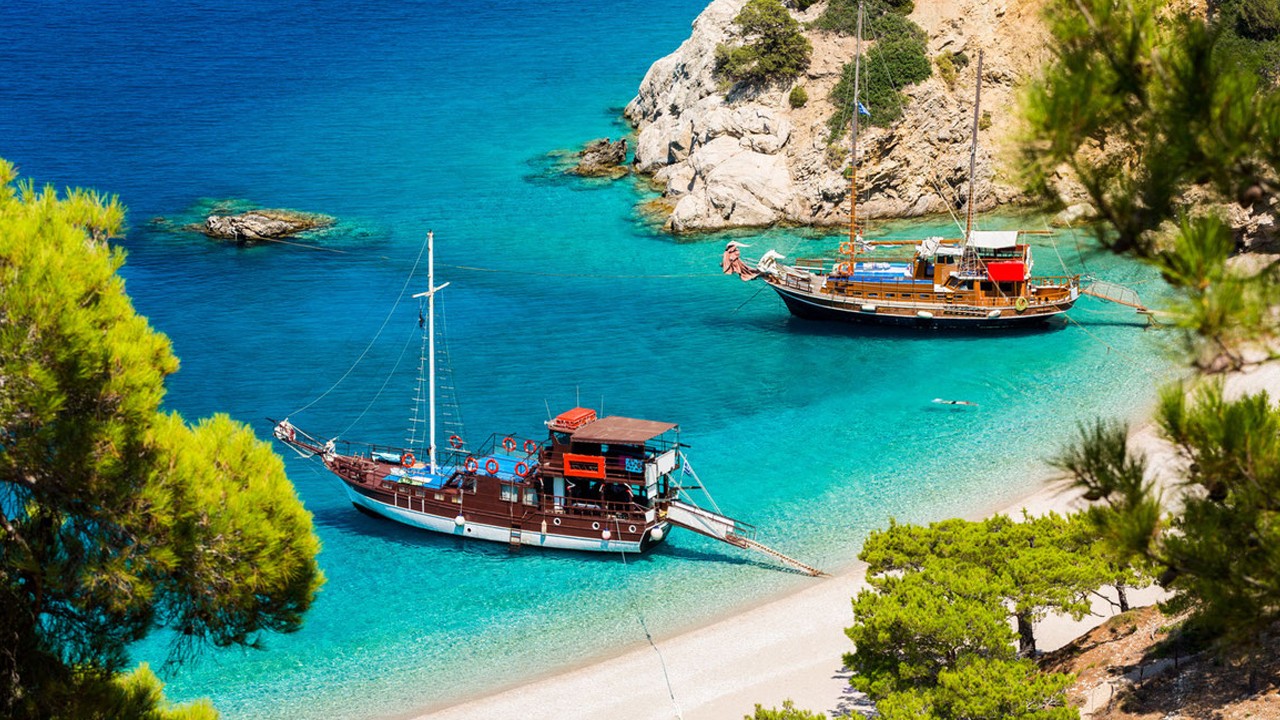 Karpathos Adası