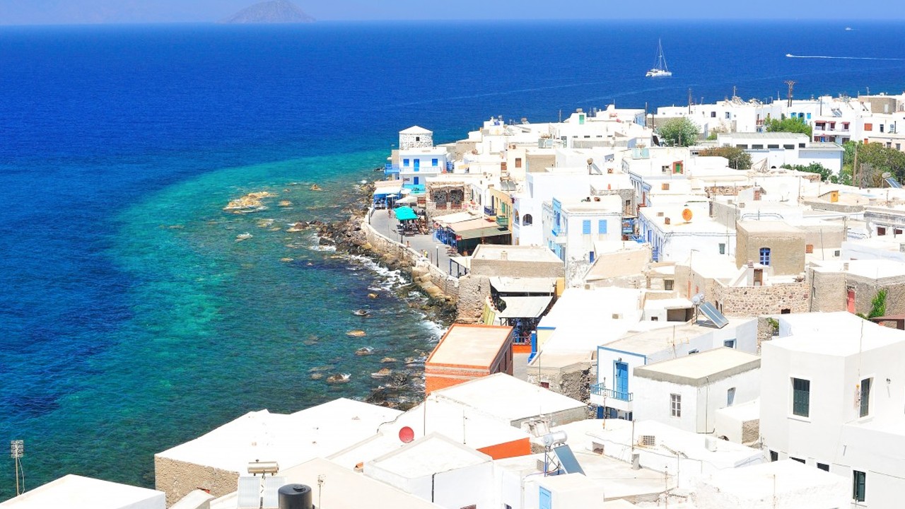 Nisiros Adası