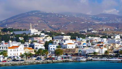 Tinos Adası