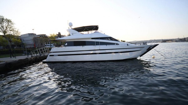 Azimut 65 Gokce Motor yat