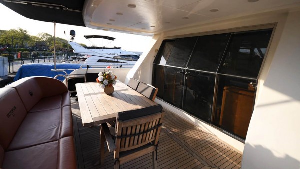 Motor yat Azimut 65 Gokce