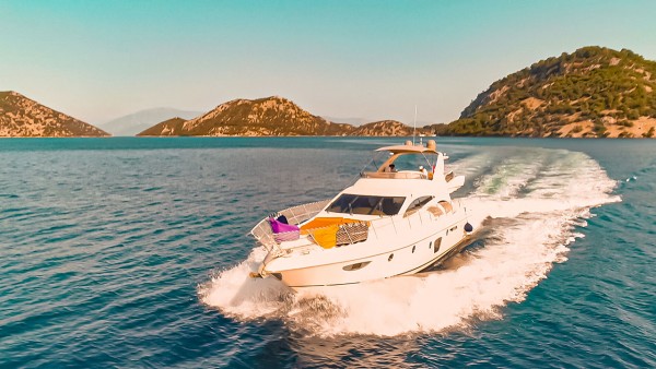 Motor yat Azimut 62 Fly VIP