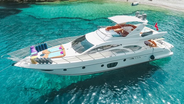 Motor yat Azimut 62 Fly VIP
